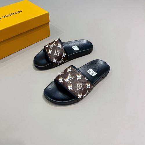 LV men slippers AAA-917