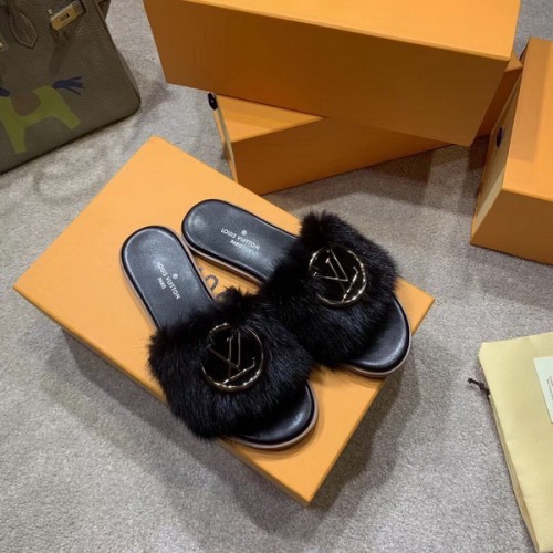 LV Sandals 1;1 Quality-102