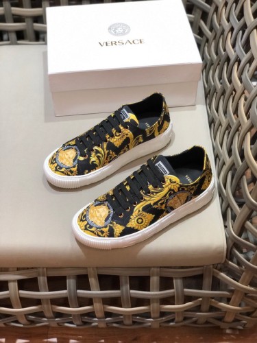 Super Max Versace Shoes-215