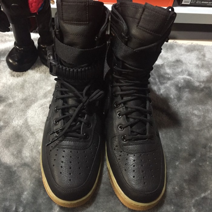 Authentic Nike Special Field Air Force 1 Black