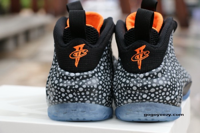 Authentic Nike Air Foamposite One “Safari