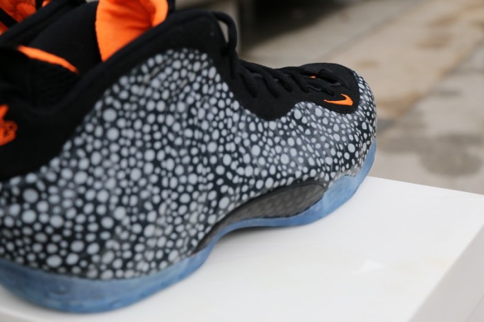 Authentic Nike Air Foamposite One “Safari