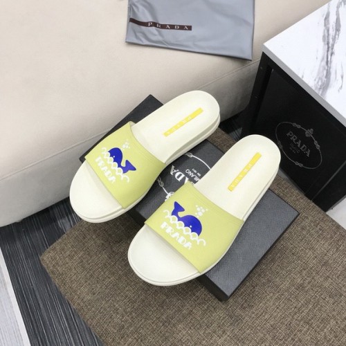 Prada men slippers AAA-047