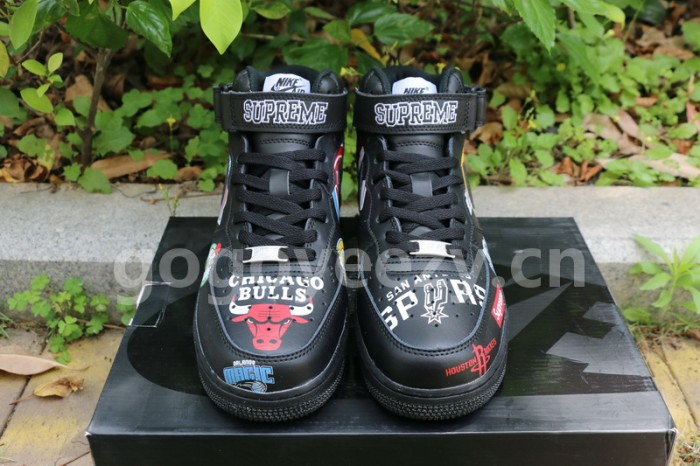 Authentic Supreme x NBA x Nike Air Force 1 Mid Black