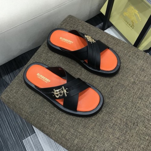 Burberry men slippers AAA-049
