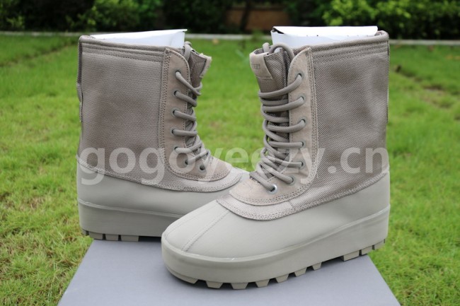 Authentic AD Yeezy 950 Boot “Moonrock”
