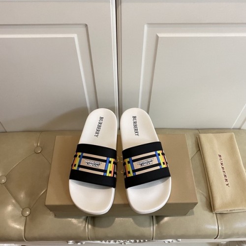 Burberry men slippers AAA-035