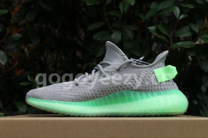 Authentic Yeezy 350 V2 True Form Lime