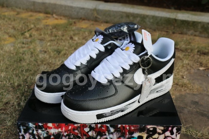 Authentic PEACEMINUSONE x Nike Air Force 1“Para-noise”