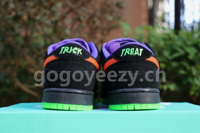Authentic Nike SB Dunk Low “Night of Mischief”