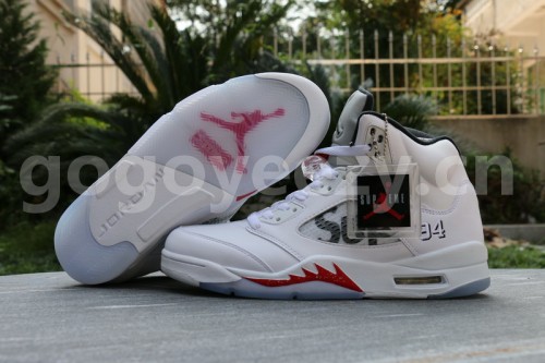 Authentic Supreme x Air Jordan 5 White