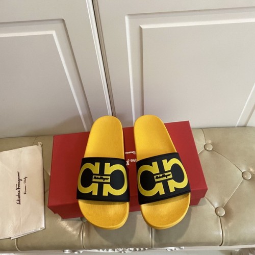 Ferragamo men slippers AAA-010