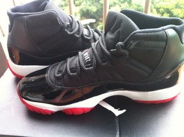 Authentic jordan 11 bred  man shoes(Christmas sale !)