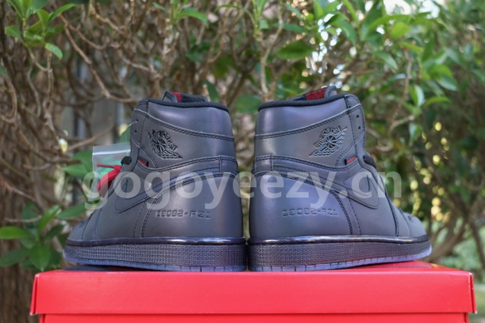 Authentic Air Jordan 1 Hi Zoom Fearless