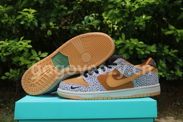 Authentic Nike SB Dunk Low “Safari”GS