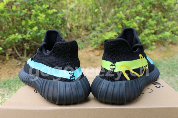 Authentic Kaws X Yeezy 350 Boost V2