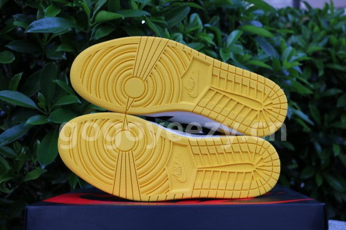 Authentic Air Jordan 1 Yellow Toe