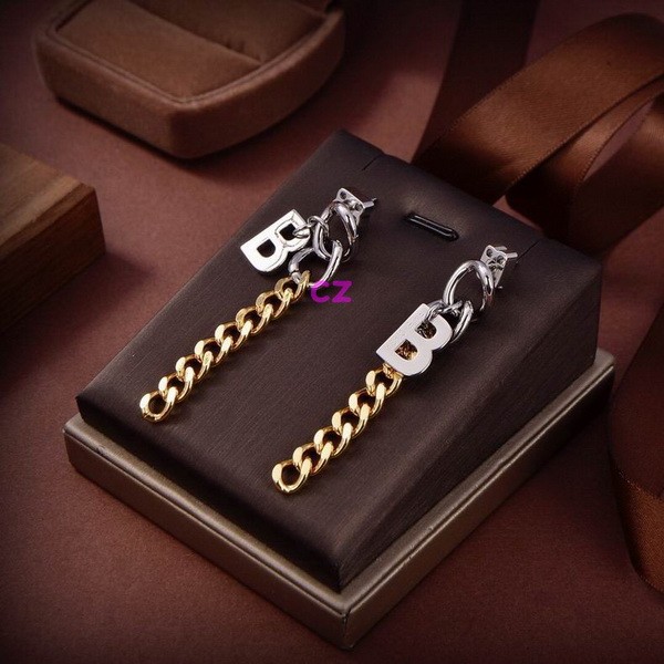 B Earring-040