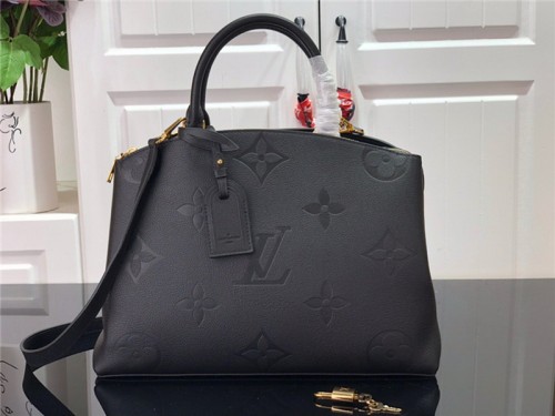LV High End Quality Bag-872