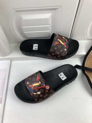 LV women slippers AAA-356