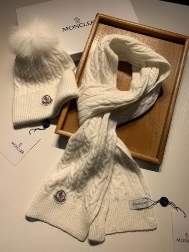Moncler Wool Cap Scarf AAA-318
