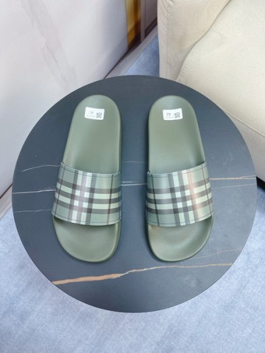 Burberry men slippers AAA-064