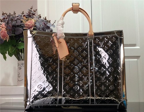 LV High End Quality Bag-852
