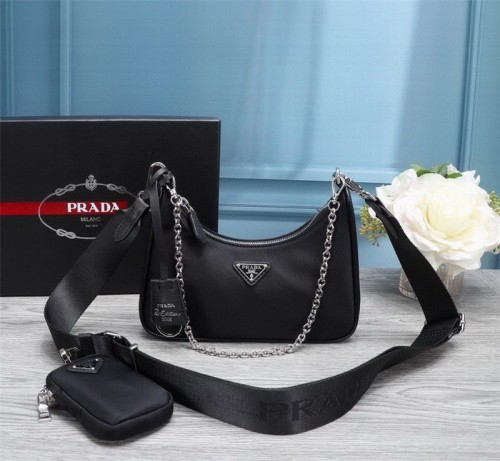 Prada Handbags AAA-127