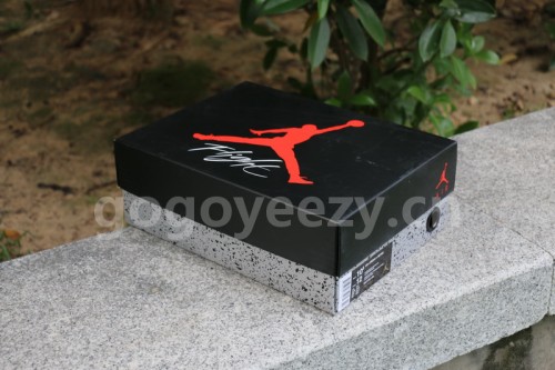 Authentic Air Jordan 4 “Fire Red” 2020