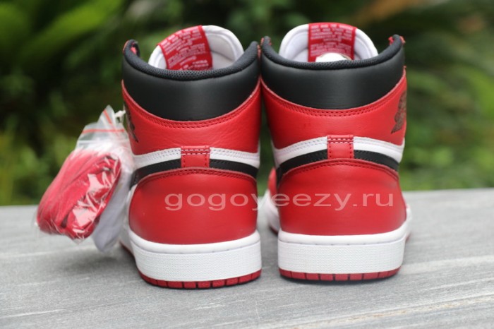 Authentic Air Jordan 1 Retro High OG Chicago