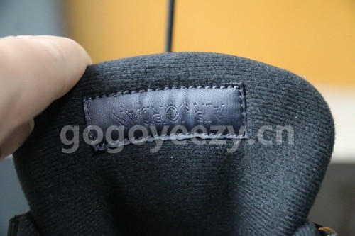 Authentic Air Jordan 4 “Black Cat” 2020