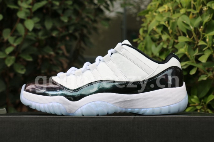 Authentic Air Jordan 11 Low Emerald