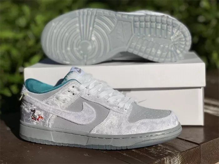 Authentic Nike Dunk Low Ice