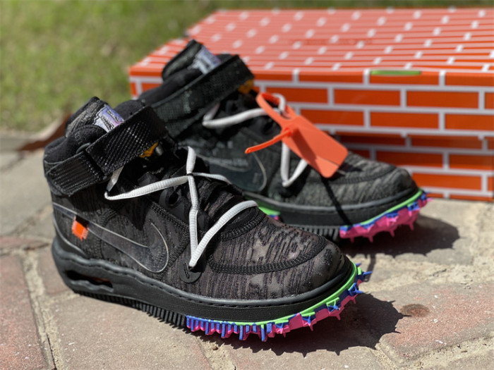 Authentic OFF-WHITE x Nike Air Force 1 Mid Black