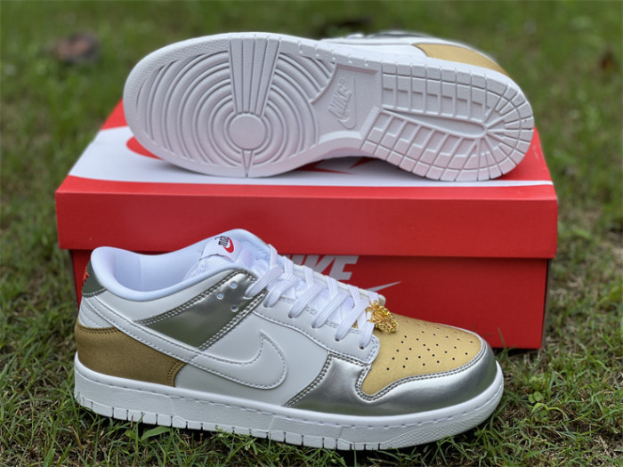 Authentic Nike Dunk Low “Metallic”