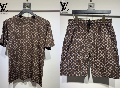 LV short sleeve men suit-135(S-XXL)