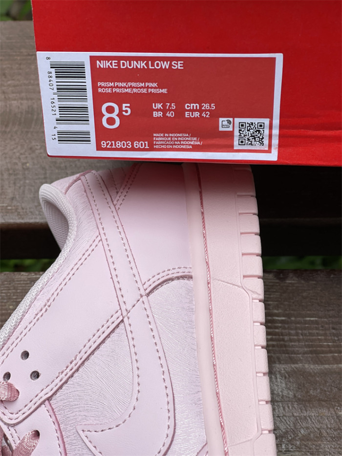 Authentic Nike Dunk Low SE Prism Pink