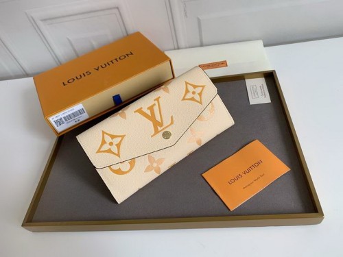 Super Perfect LV Wallet-224