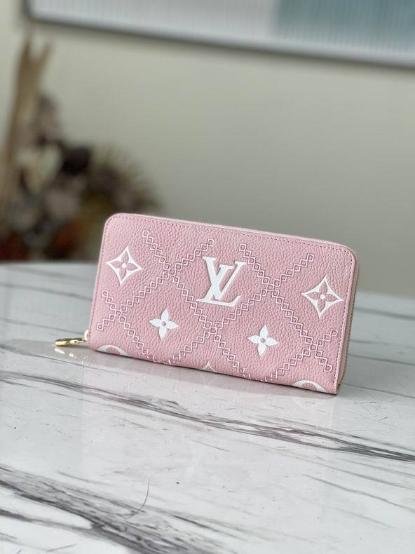 Super Perfect LV Wallet-452