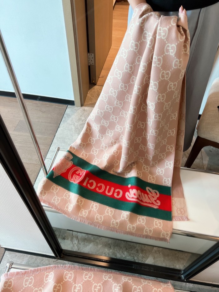 G Wool Scarf High End-040