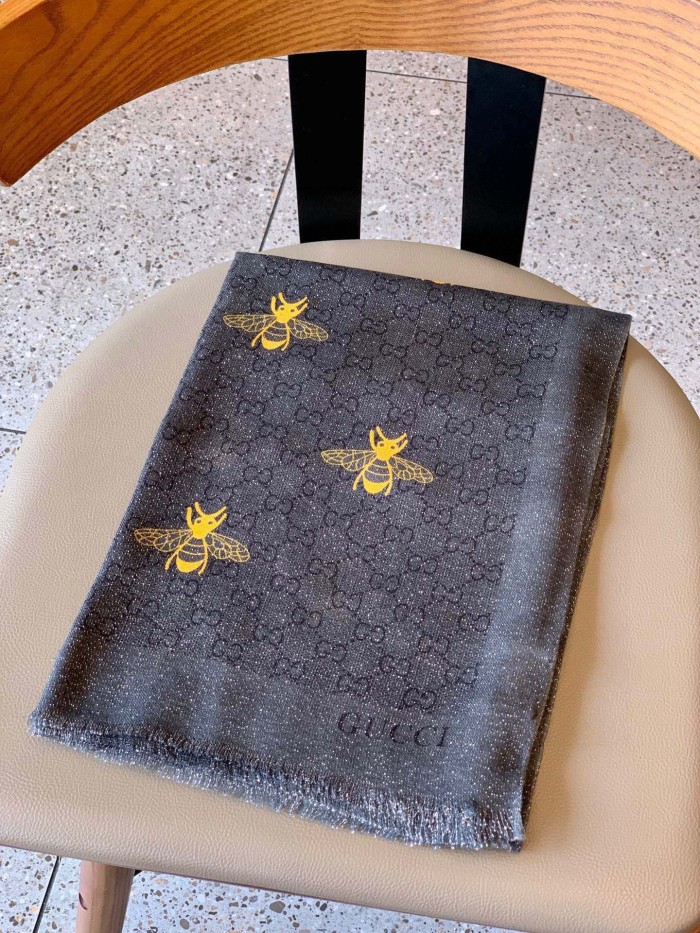 G Wool Scarf High End-004