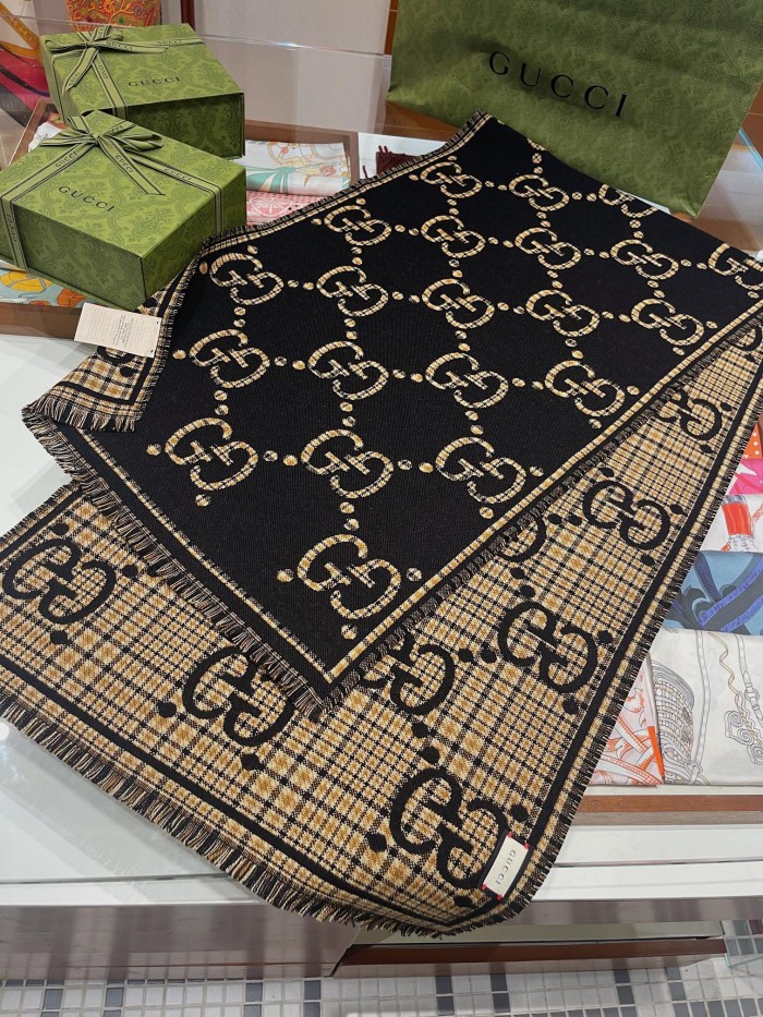 G Wool Scarf High End-023