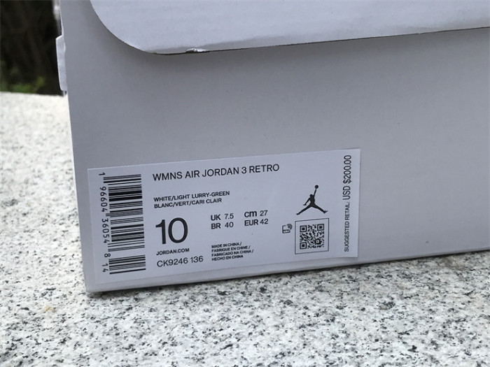 Authentic Air Jordan 3 WMNS “Lucky Green”
