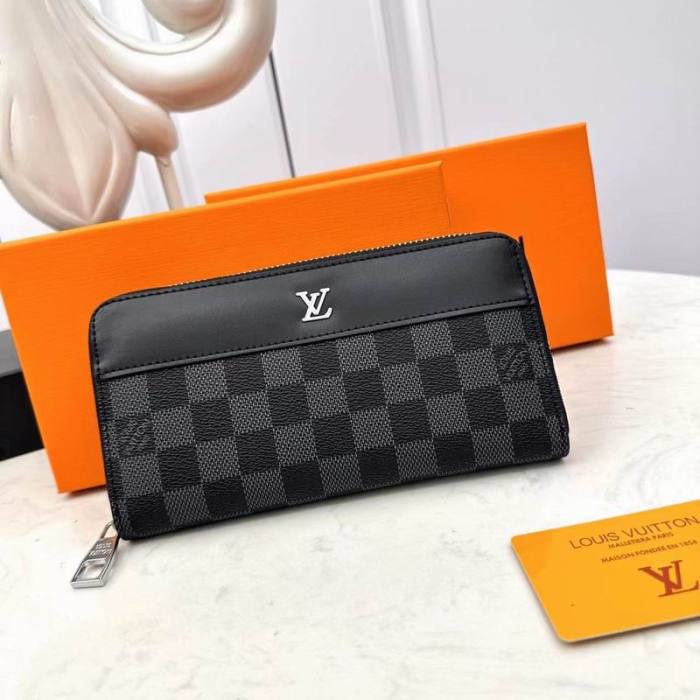 Super Perfect LV Wallet-618