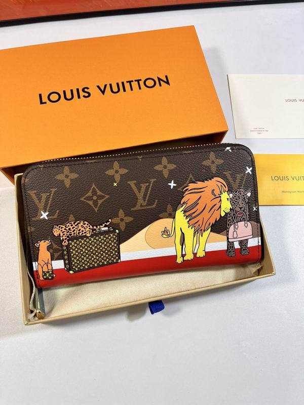 Super Perfect LV Wallet-619