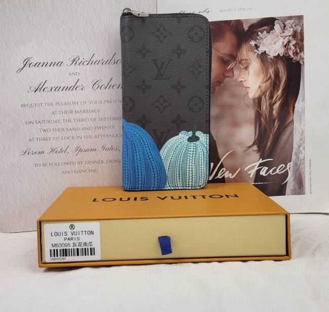 Super Perfect LV Wallet-648