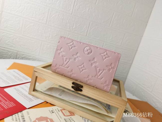 Super Perfect LV Wallet-632