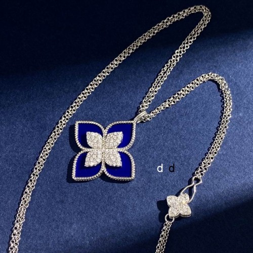 Van Cleef & Arpels Necklace-111