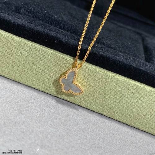 Van Cleef & Arpels Necklace-075
