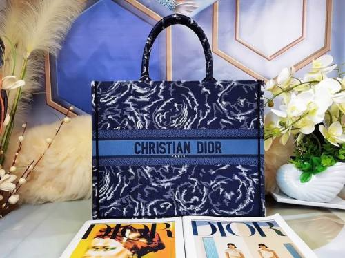 Dior Handbags AAA-272